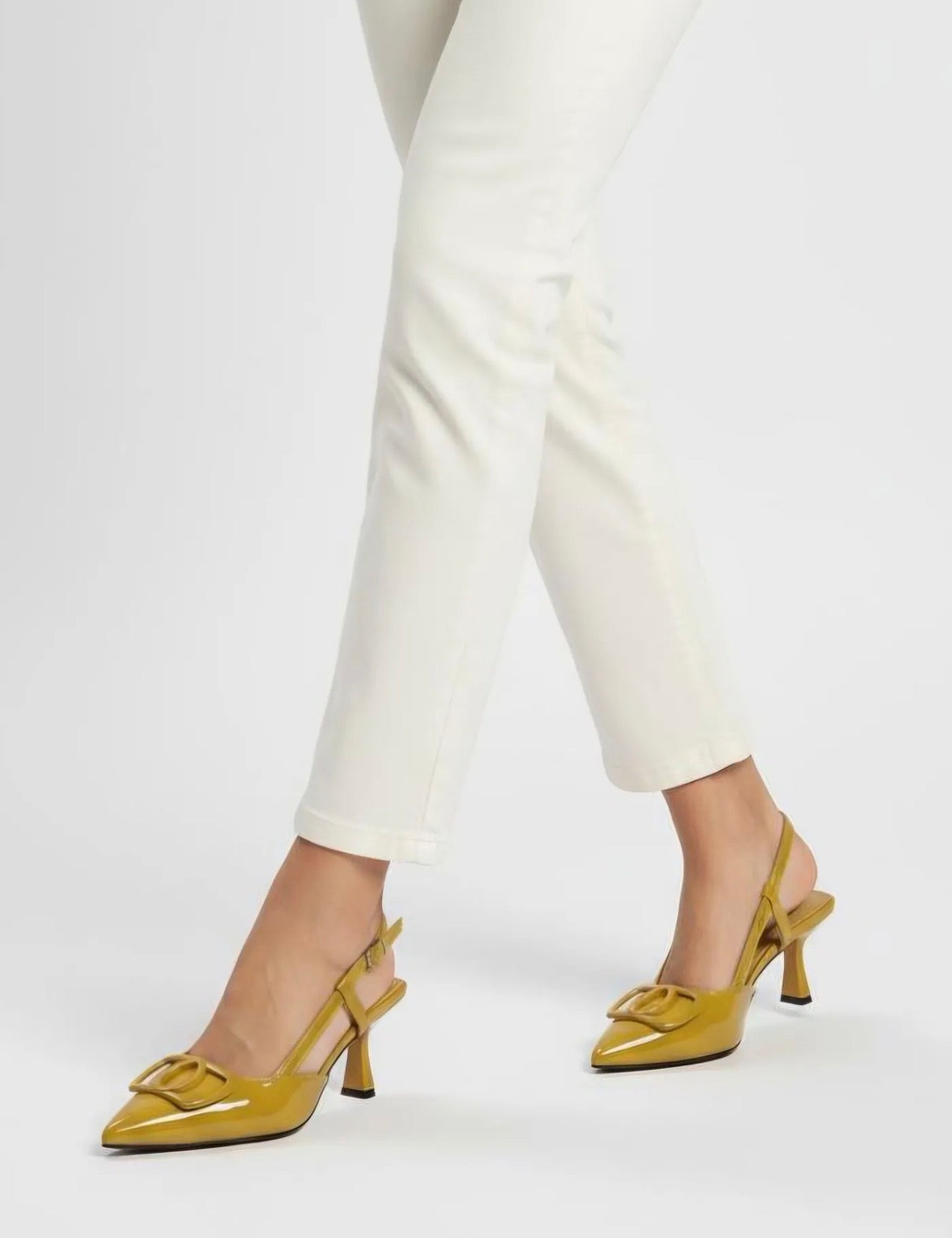 Escarpins Slingback Vernis-Élégance & Caractère